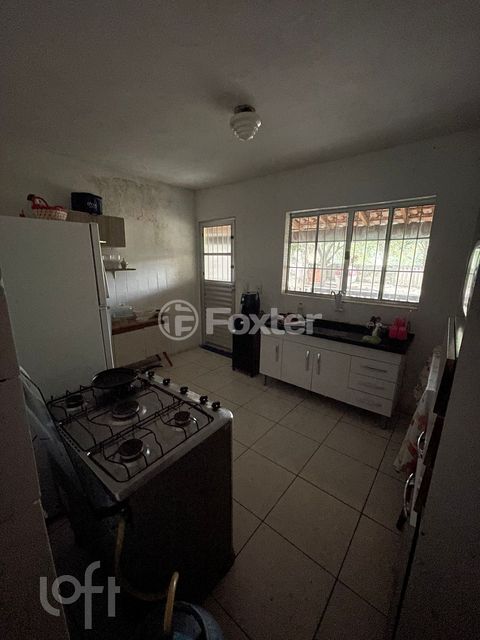 Image 6 - 819516