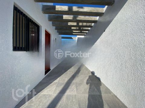 Image 3 - 819527