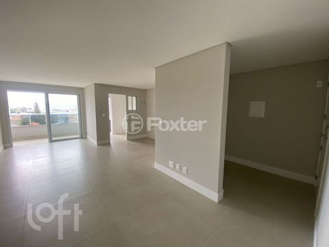 Image 1 - 819699