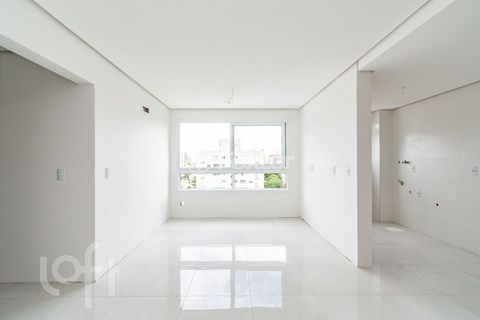 Image 19 - 819726
