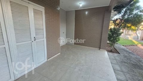 Image 3 - 819772