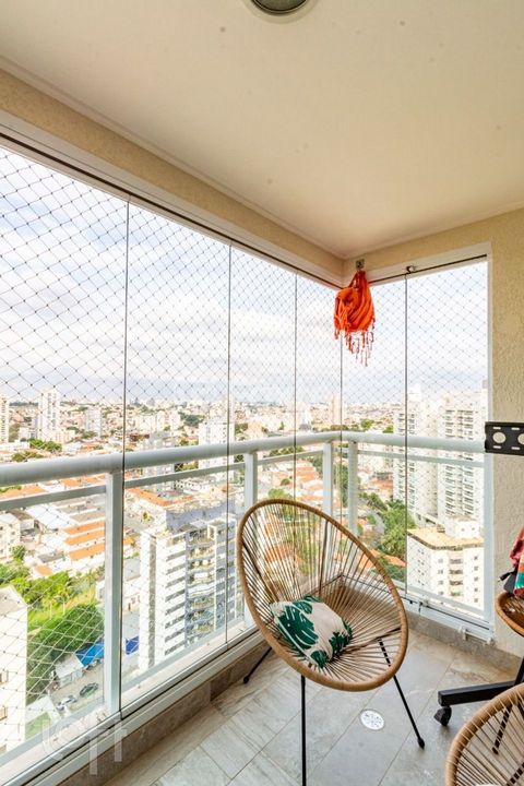Image 3 - 820267