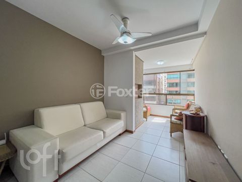 Image 4 - 821255