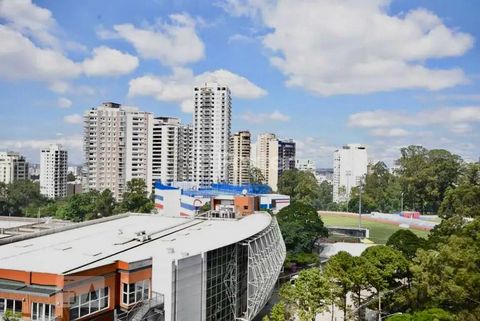 Image 7 - 821589