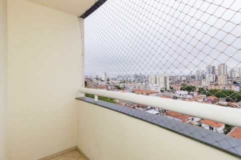 Image 4 - 821625