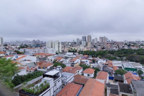 Image 12 - 821625
