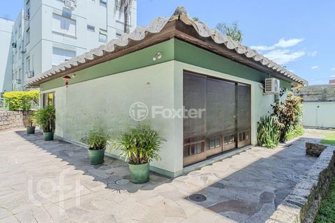 Image 9 - 822987