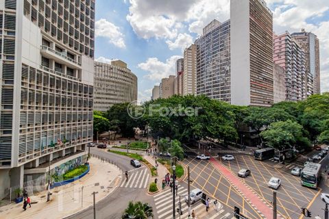 Image 13 - 823003