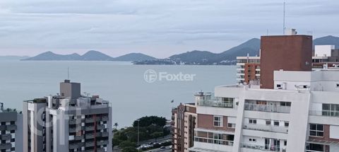 Image 10 - 823895