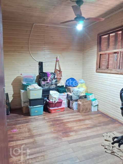 Image 16 - 824844