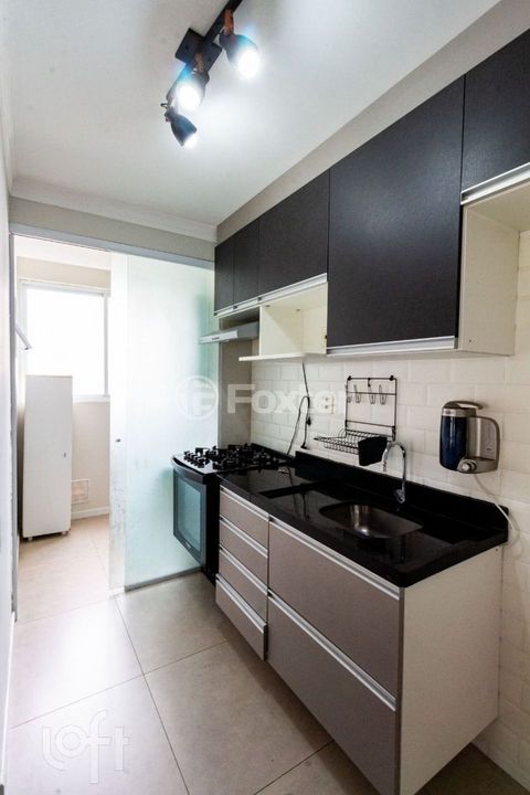 Image 3 - 825056