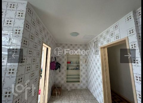 Image 6 - 825131