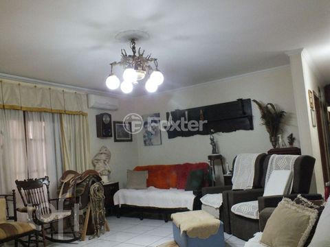 Image 7 - 825263
