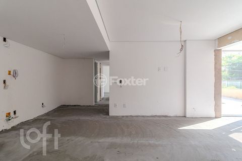 Image 6 - 825368