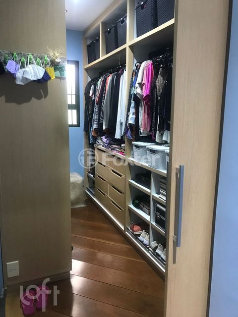 Image 7 - 825580