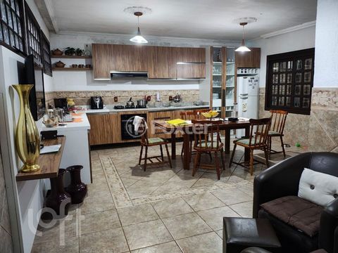 Image 19 - 825955