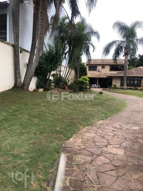 Image 8 - 825955