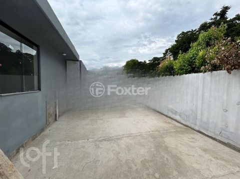 Image 11 - 826029