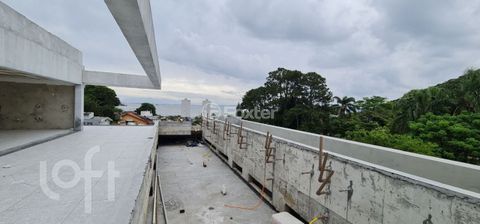 Image 7 - 826109