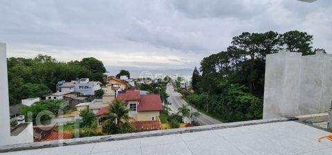 Image 11 - 826109