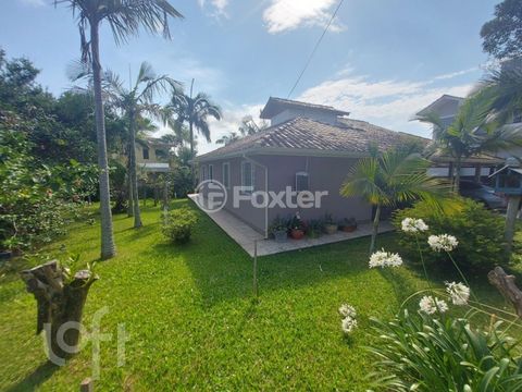 Image 3 - 826618