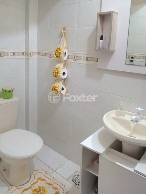 Image 9 - 826869