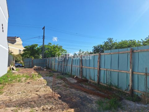 Image 3 - 826974