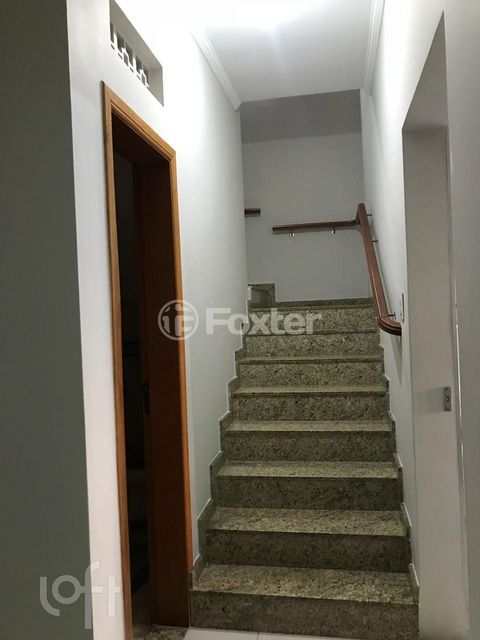 Image 7 - 827428
