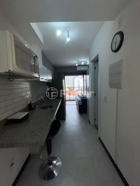 Image 3 - 827454