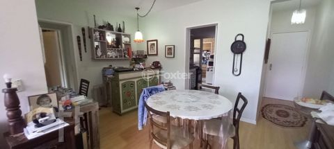 Image 2 - 827849