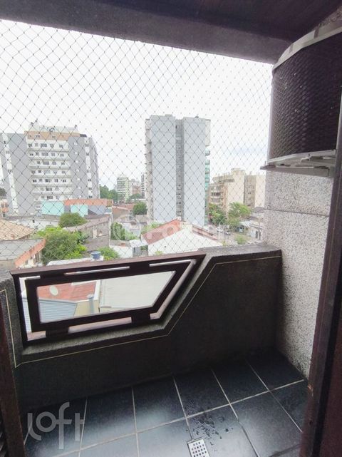 Image 12 - 827994