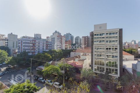 Image 10 - 828142