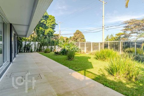 Image 7 - 828160
