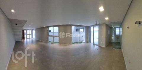 Image 6 - 828321