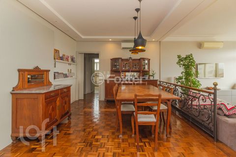 Image 1 - 828407