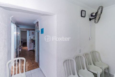 Image 7 - 828861
