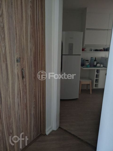 Image 2 - 828893