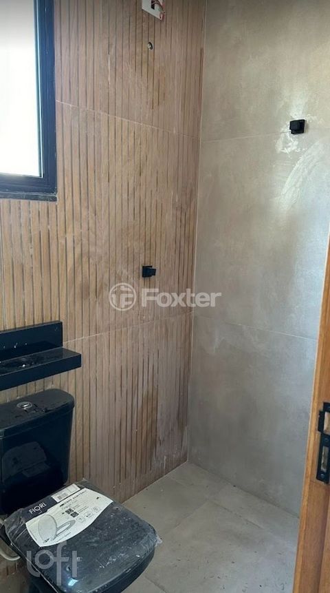 Image 3 - 829005