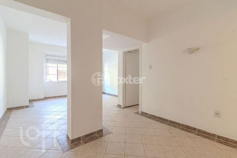Image 7 - 829127