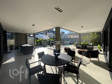 Image 9 - 829442