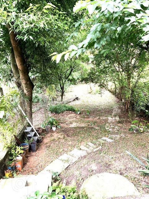 Image 9 - 830025