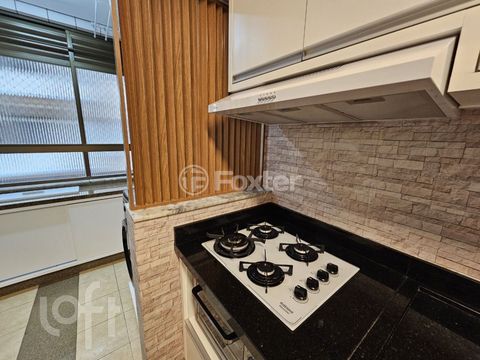 Image 7 - 830322