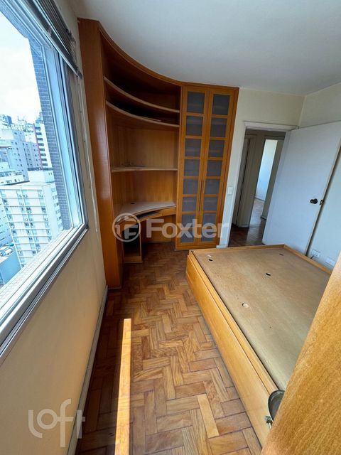 Image 9 - 830512