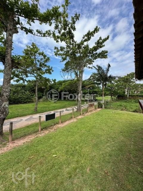 Image 2 - 830629