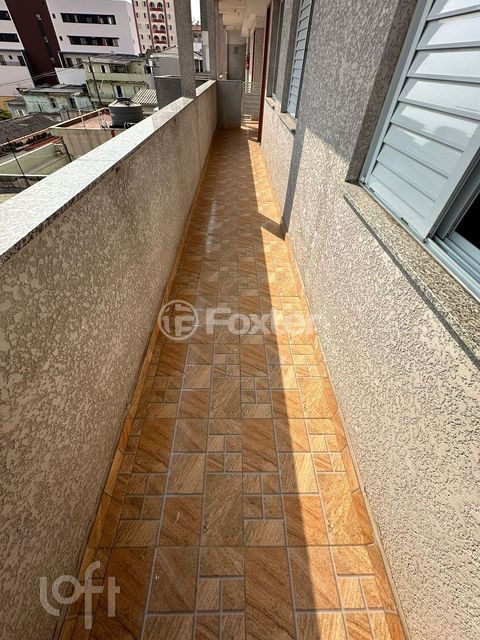 Image 8 - 830708