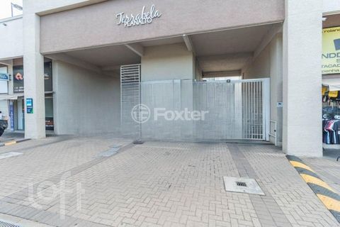 Image 8 - 831091