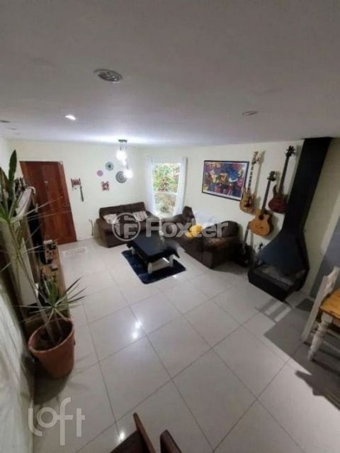Image 7 - 831174