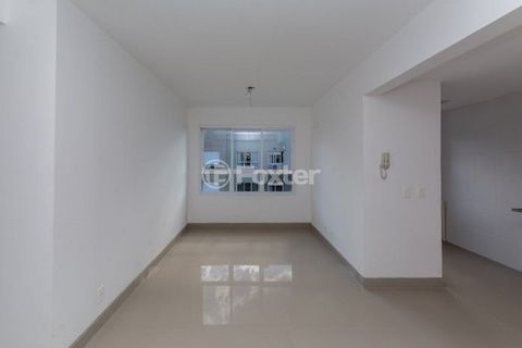 Image 1 - 831382