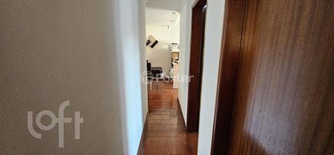 Image 7 - 831411