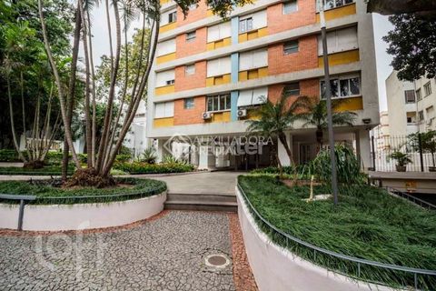 Image 9 - 831536